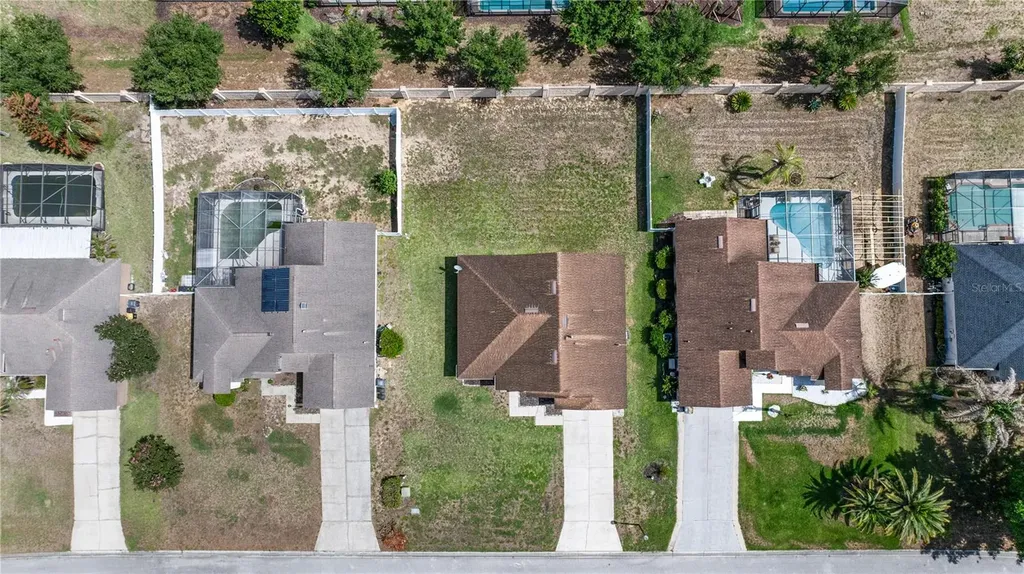 437 Via Del Sol Drive Davenport FL 33896