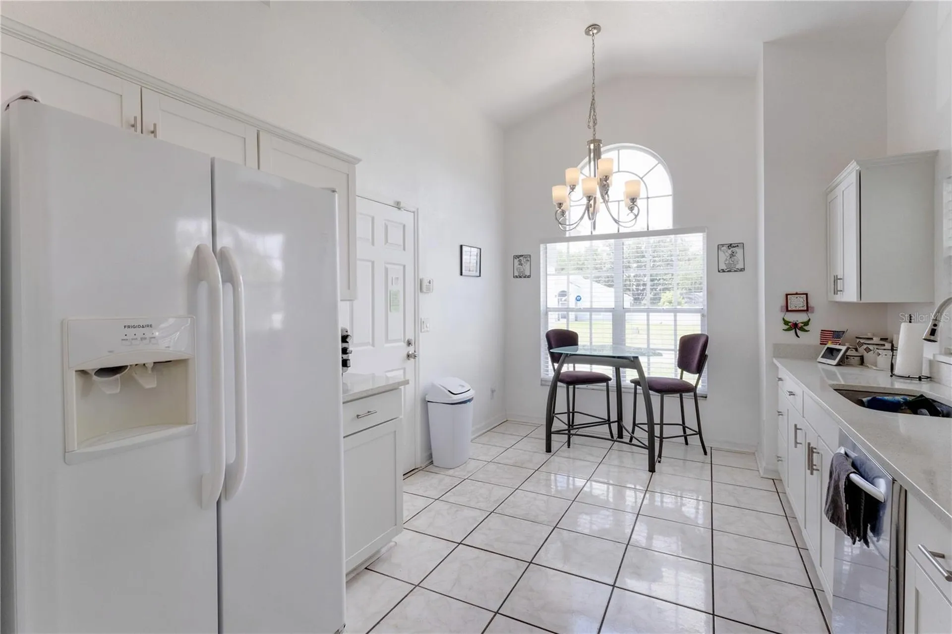 437 Via Del Sol Drive Davenport FL 33896