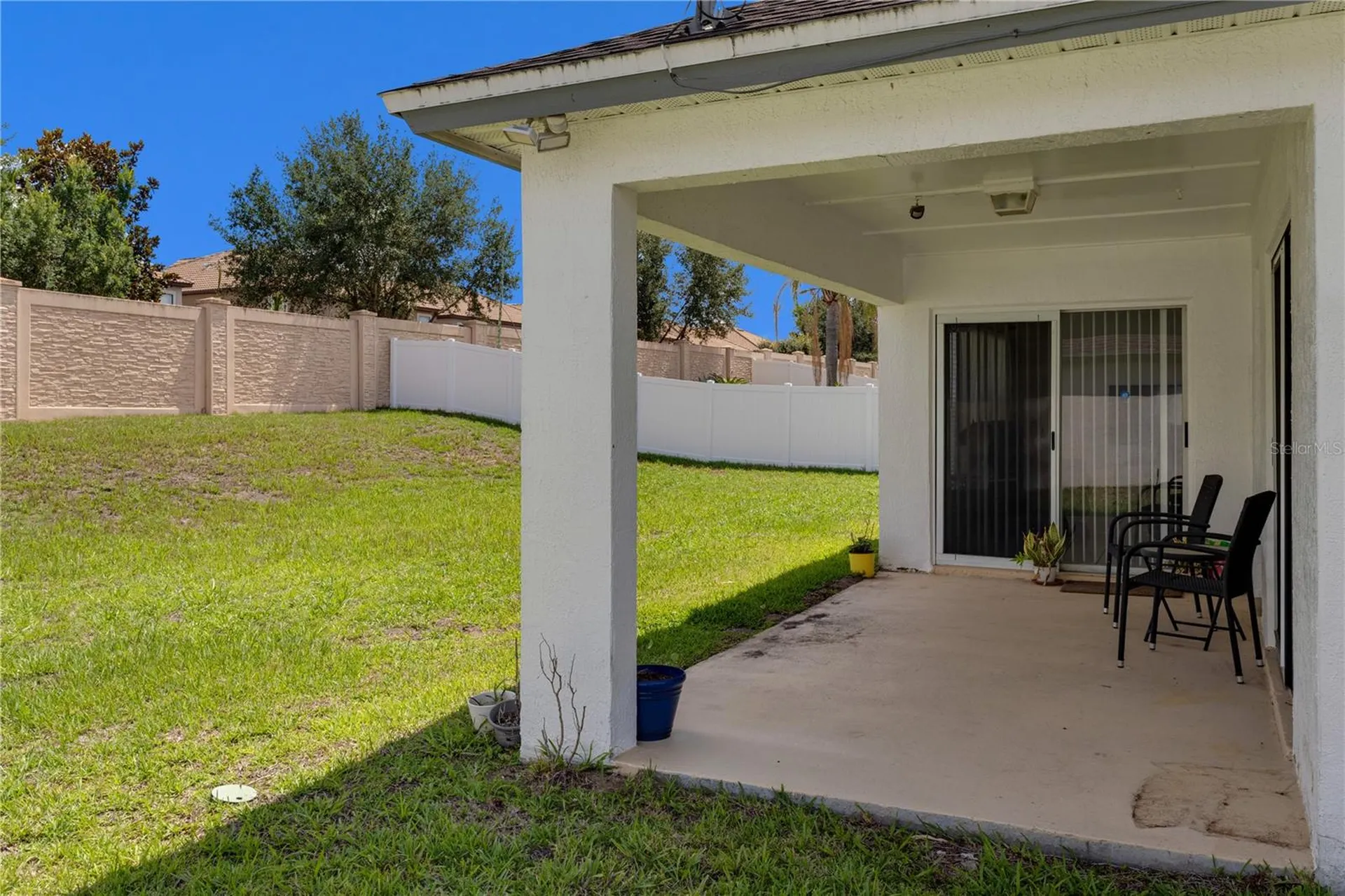437 Via Del Sol Drive Davenport FL 33896