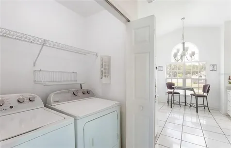 437 Via Del Sol Drive Davenport FL 33896