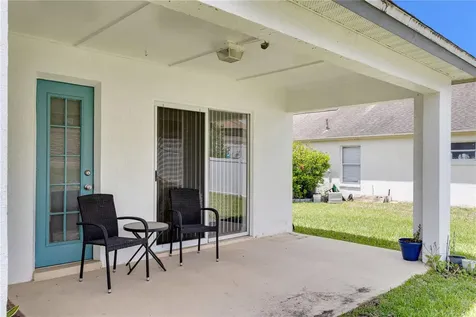 437 Via Del Sol Drive Davenport FL 33896