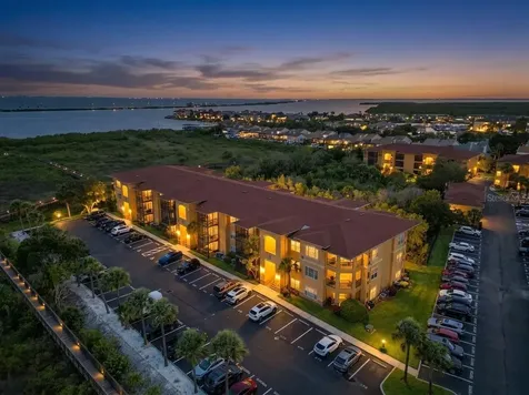 4306 Bayside Village Drive Tampa FL 33615