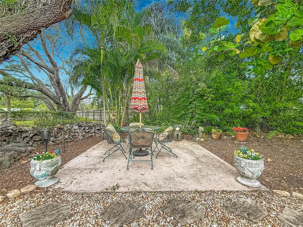 2045 Broadway Clearwater FL 33755