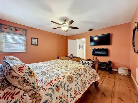 2045 Broadway Clearwater FL 33755