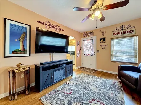 2045 Broadway Clearwater FL 33755