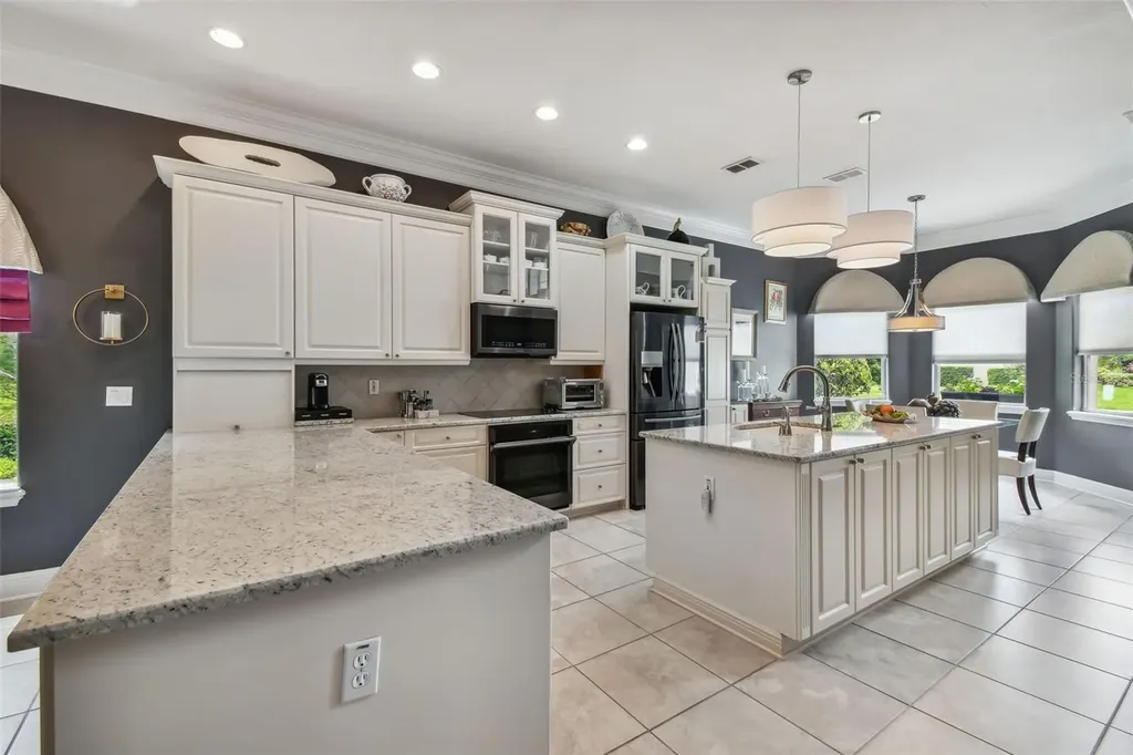 521 Weston Place Debary FL 32713