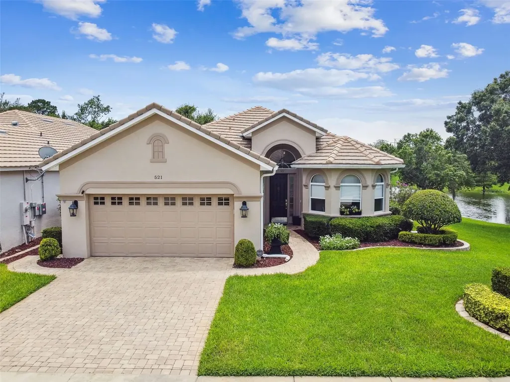 521 Weston Place Debary FL 32713