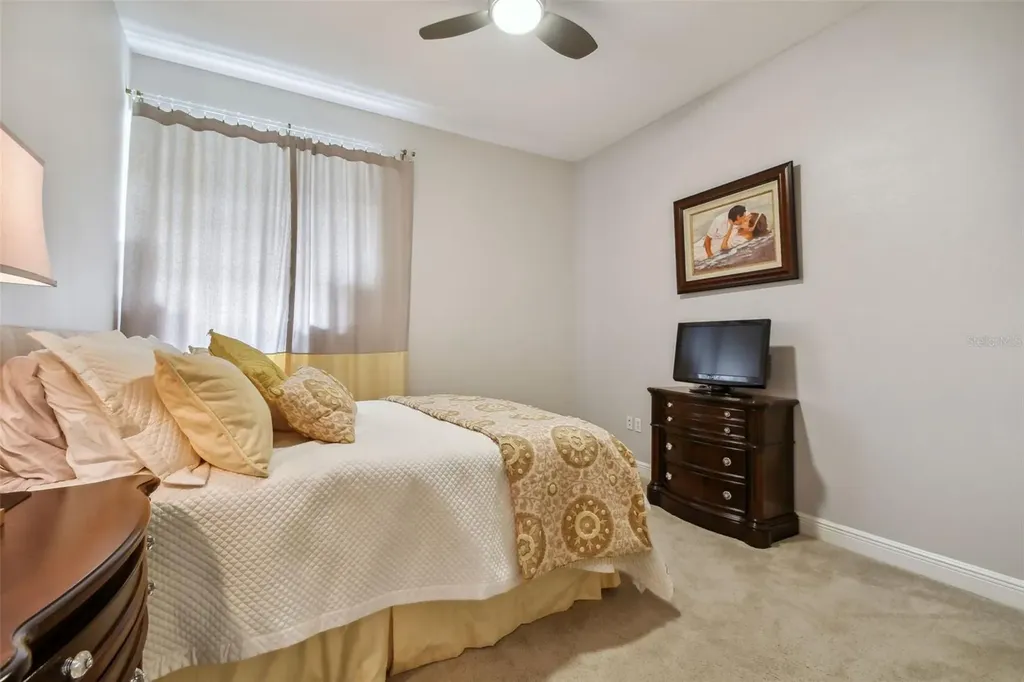 521 Weston Place Debary FL 32713