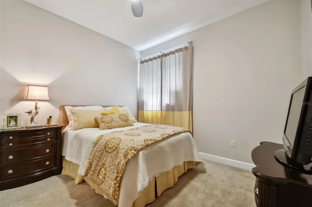 521 Weston Place Debary FL 32713