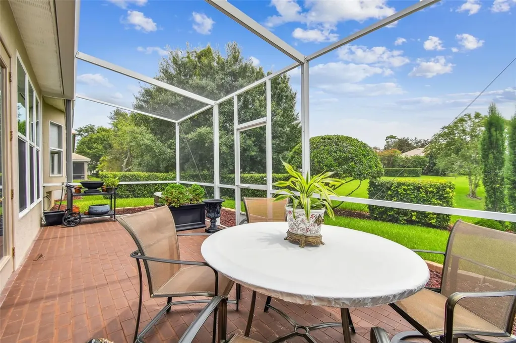 521 Weston Place Debary FL 32713
