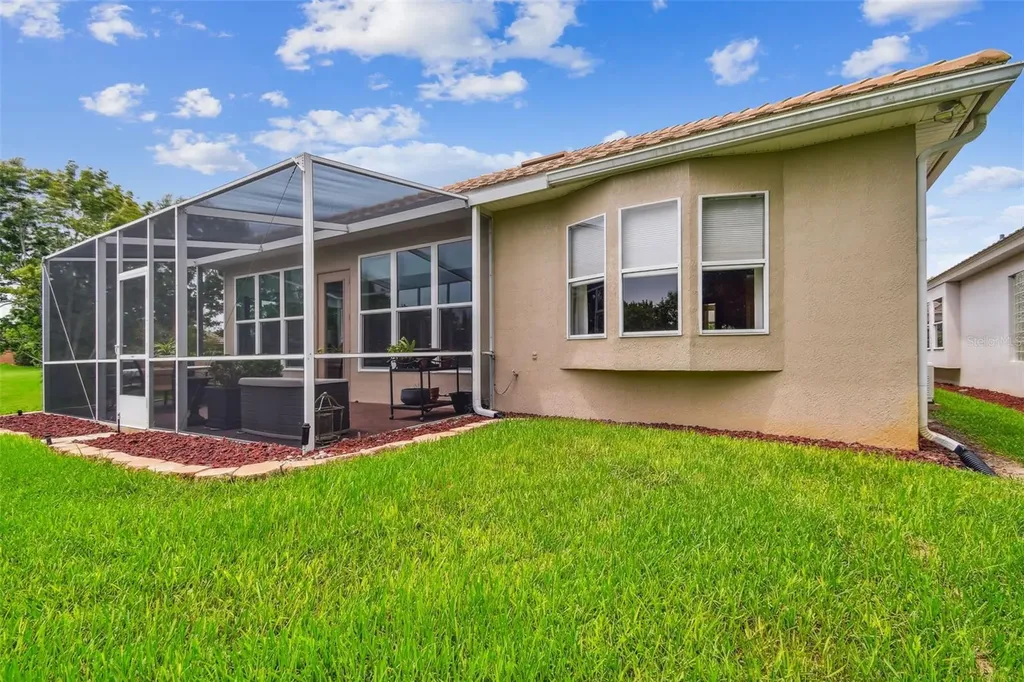 521 Weston Place Debary FL 32713