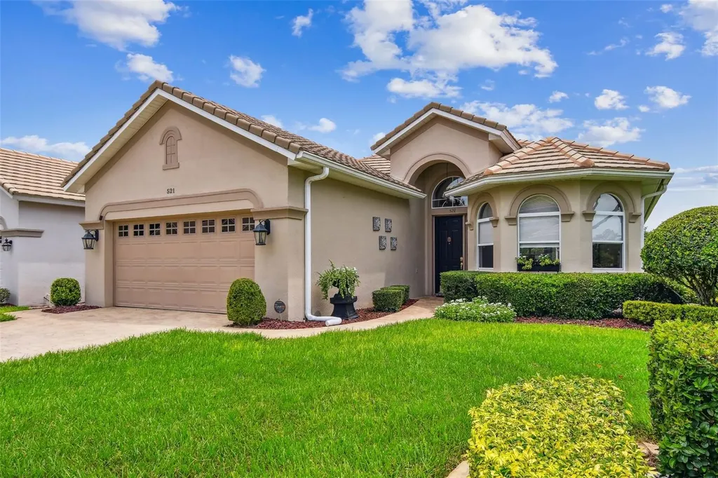 521 Weston Place Debary FL 32713