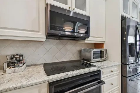 521 Weston Place Debary FL 32713