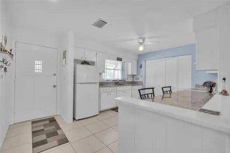 4470 Narraganset Trail Sarasota FL 34233