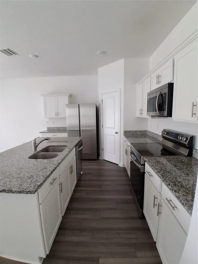 35529 Shade Fern Lane Zephyrhills FL 33541
