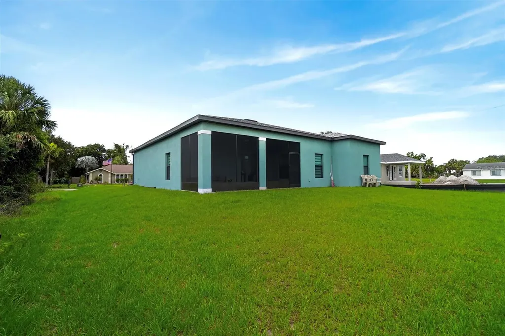 21434 Dekals Avenue Port Charlotte FL 33952