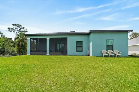 21434 Dekals Avenue Port Charlotte FL 33952