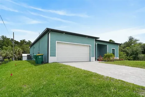 21434 Dekals Avenue Port Charlotte FL 33952