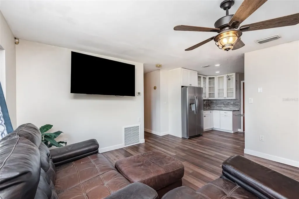 404 Grand Rondo E Crescent City FL 32112
