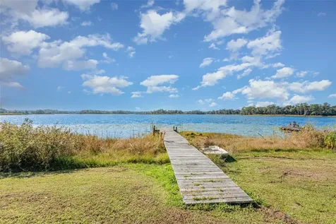 404 Grand Rondo E Crescent City FL 32112