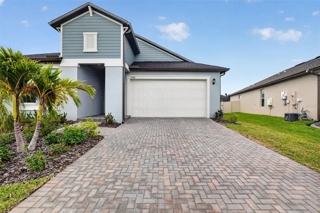 7542 117th Lane E Palmetto FL 34221