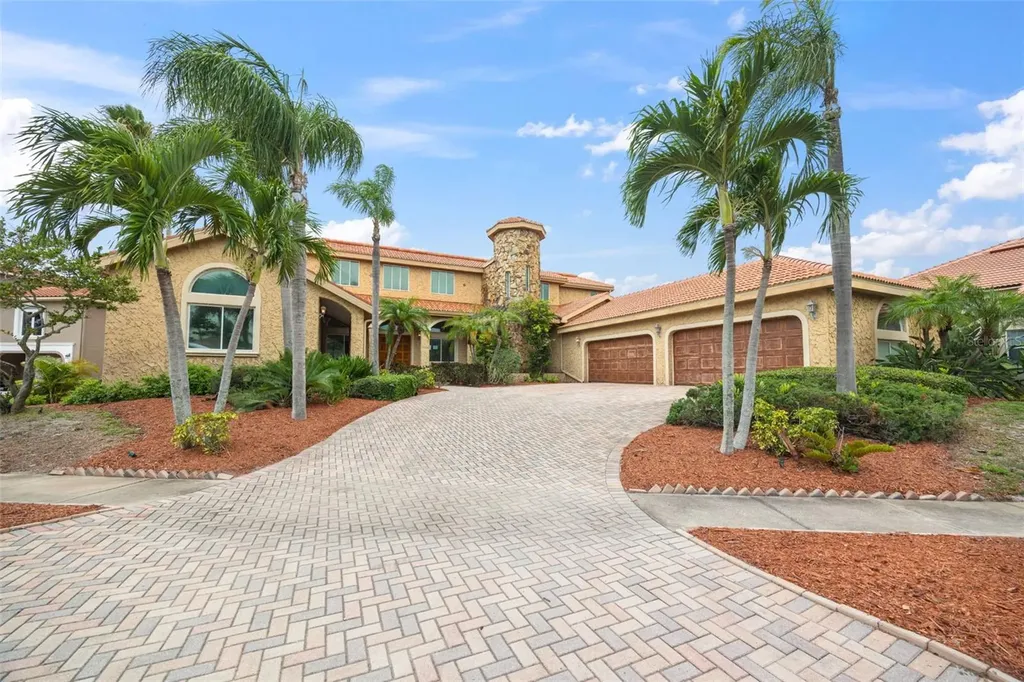 1005 Piano Lane Apollo Beach FL 33572