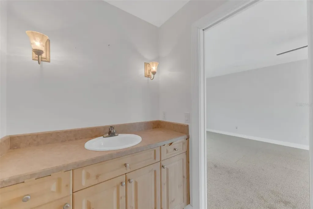 1005 Piano Lane Apollo Beach FL 33572