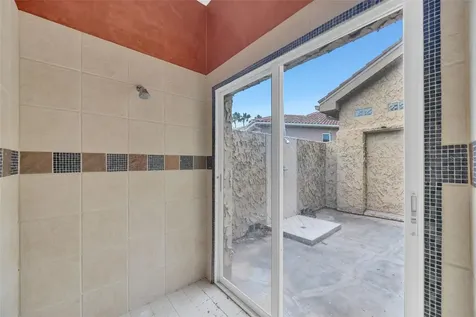 1005 Piano Lane Apollo Beach FL 33572