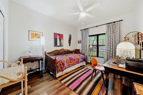 328 Los Prados Drive Safety Harbor FL 34695