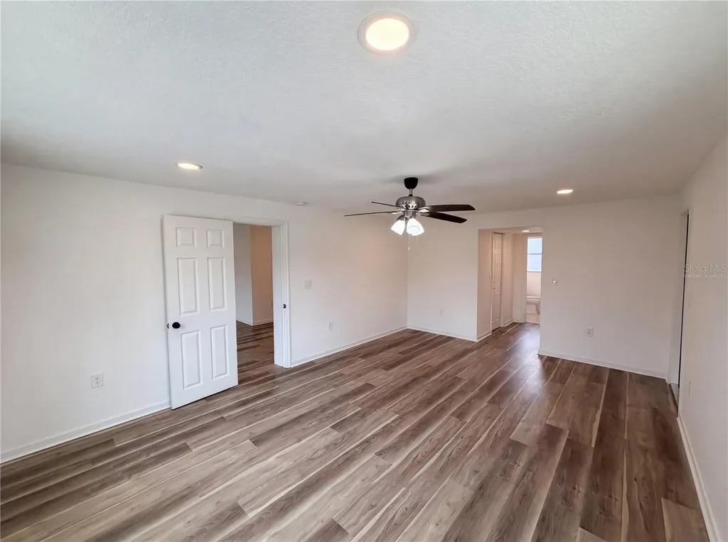 567 Baywood Drive N Dunedin FL 34698