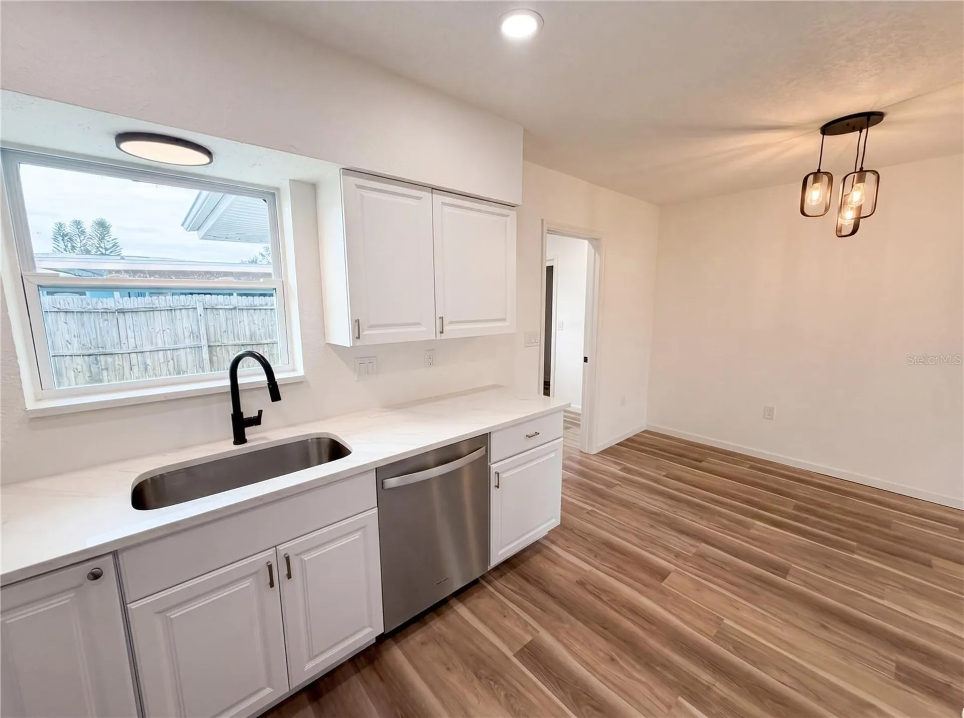 567 Baywood Drive N Dunedin FL 34698