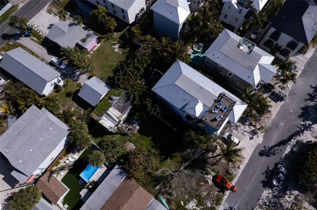 106 11th Street S Bradenton Beach FL 34217
