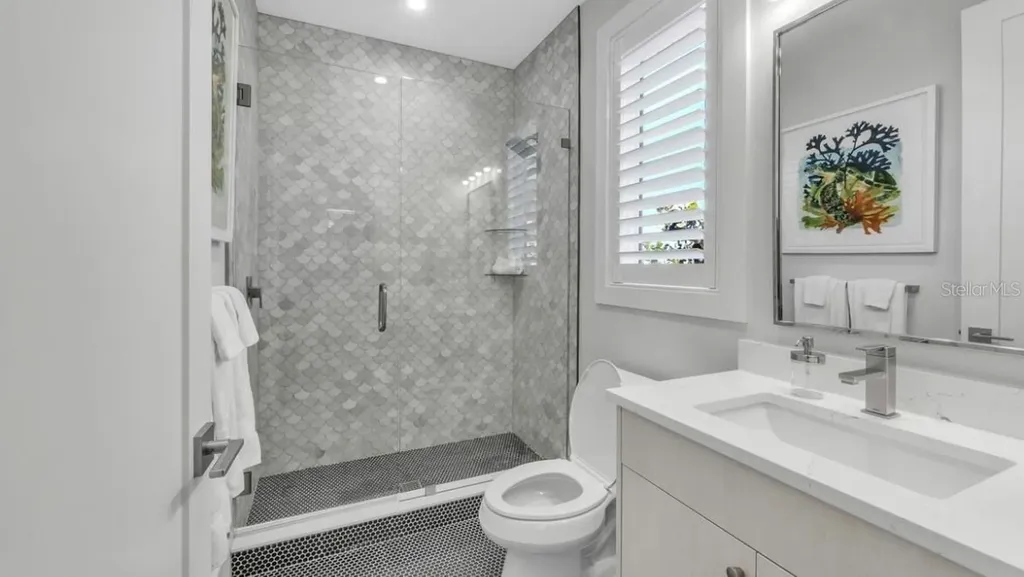 106 11th Street S Bradenton Beach FL 34217