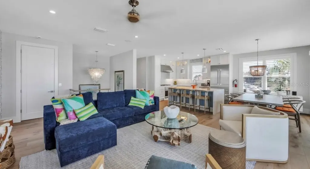 106 11th Street S Bradenton Beach FL 34217