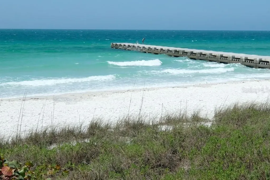 106 11th Street S Bradenton Beach FL 34217