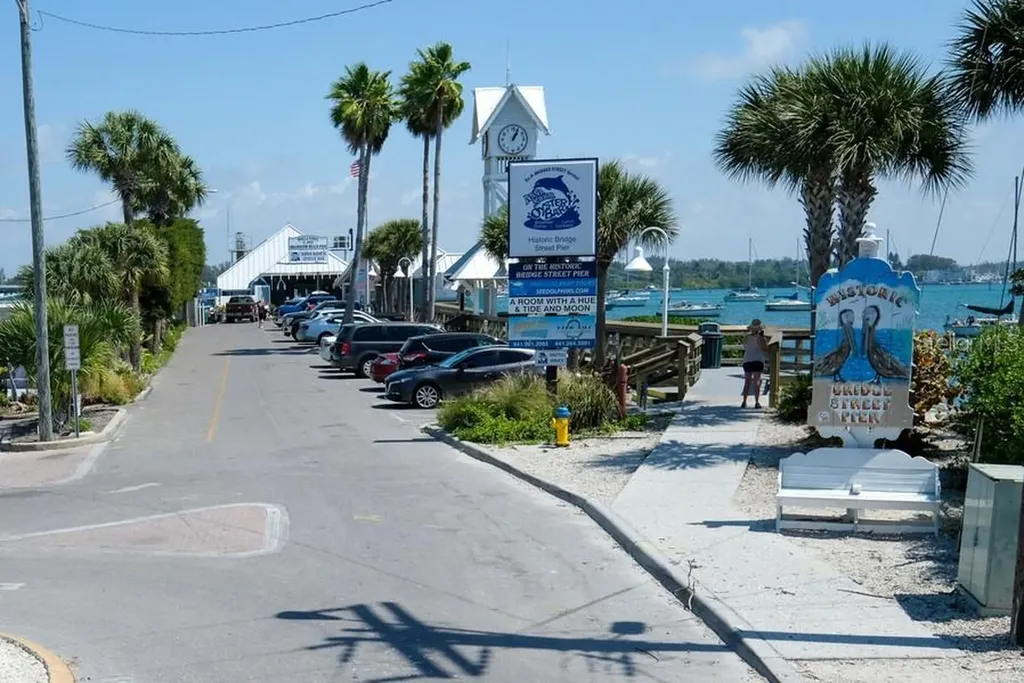 106 11th Street S Bradenton Beach FL 34217