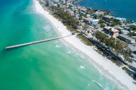 106 11th Street S Bradenton Beach FL 34217