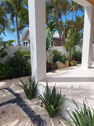 106 11th Street S Bradenton Beach FL 34217