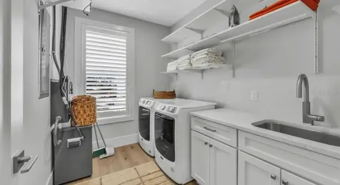 106 11th Street S Bradenton Beach FL 34217
