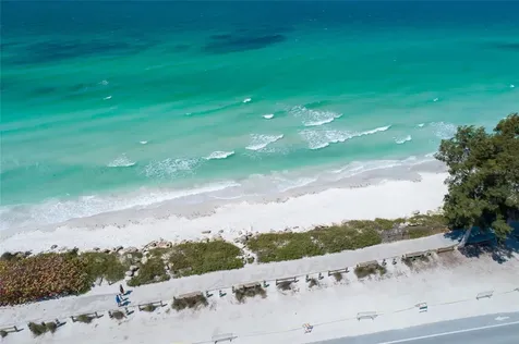 106 11th Street S Bradenton Beach FL 34217