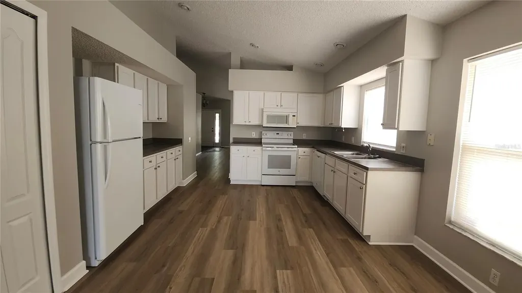 12507 Midpointe Drive Riverview FL 33578