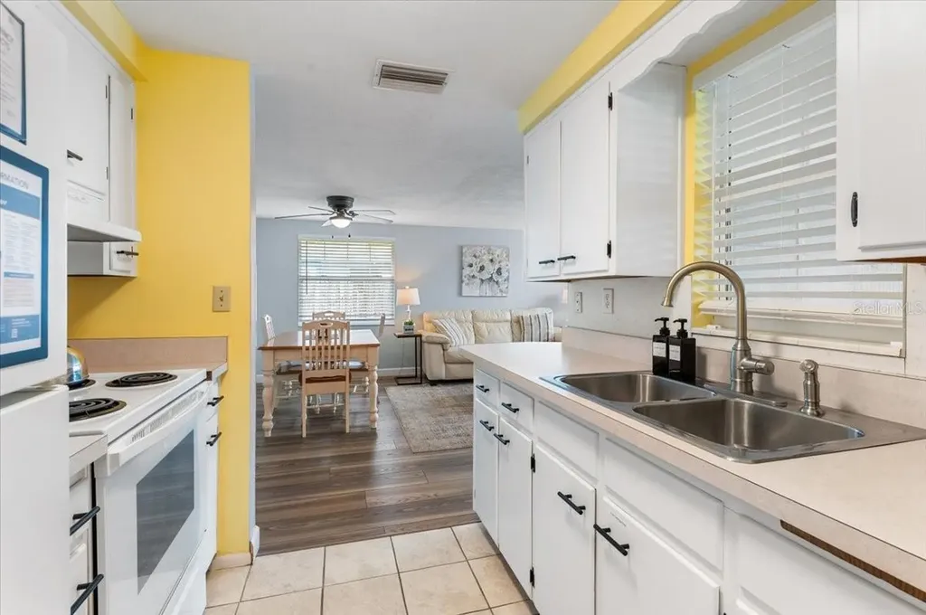 980 Charlotte Avenue Sarasota FL 34237