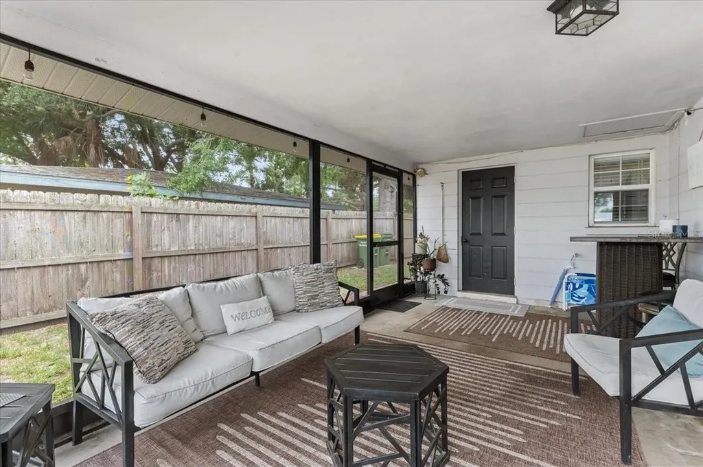 980 Charlotte Avenue Sarasota FL 34237