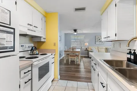 980 Charlotte Avenue Sarasota FL 34237