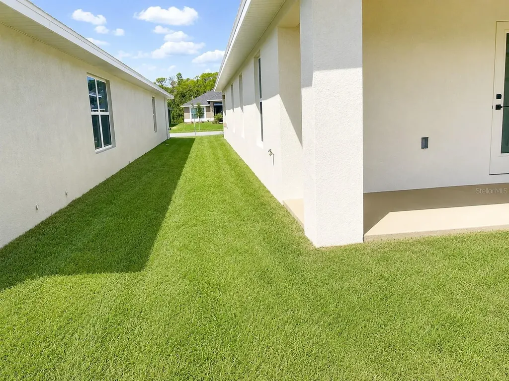 7569 Bent Tree Loop St Cloud FL 34771