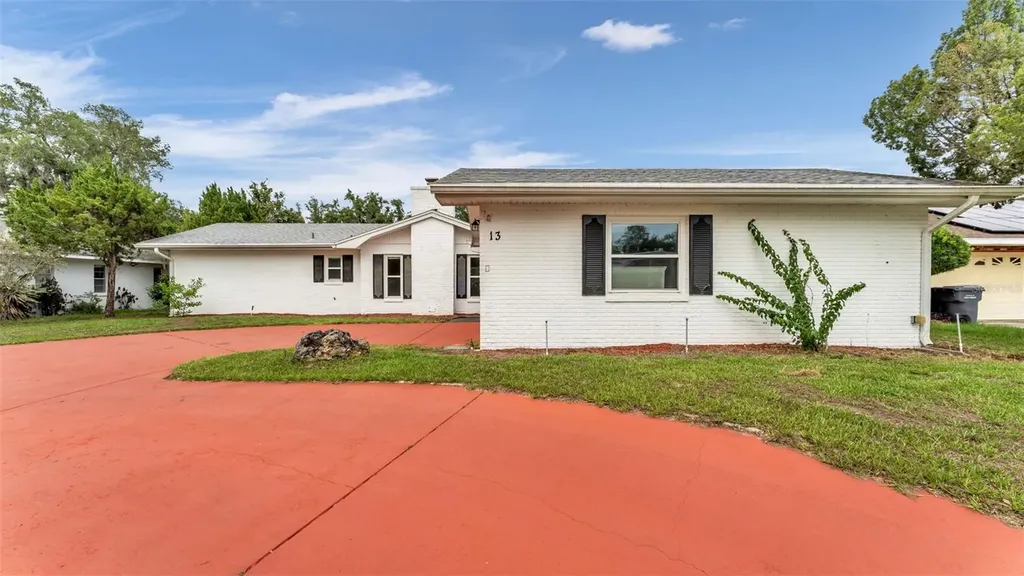 13 Sun Air Boulevard E Haines City FL 33844