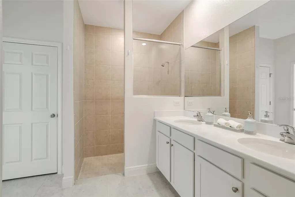 1452 SE 13th Terrace Cape Coral FL 33990