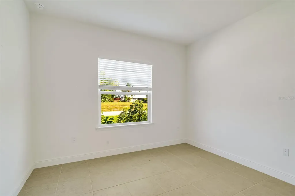1452 SE 13th Terrace Cape Coral FL 33990