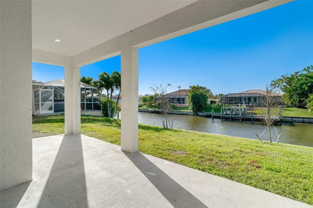 1452 SE 13th Terrace Cape Coral FL 33990