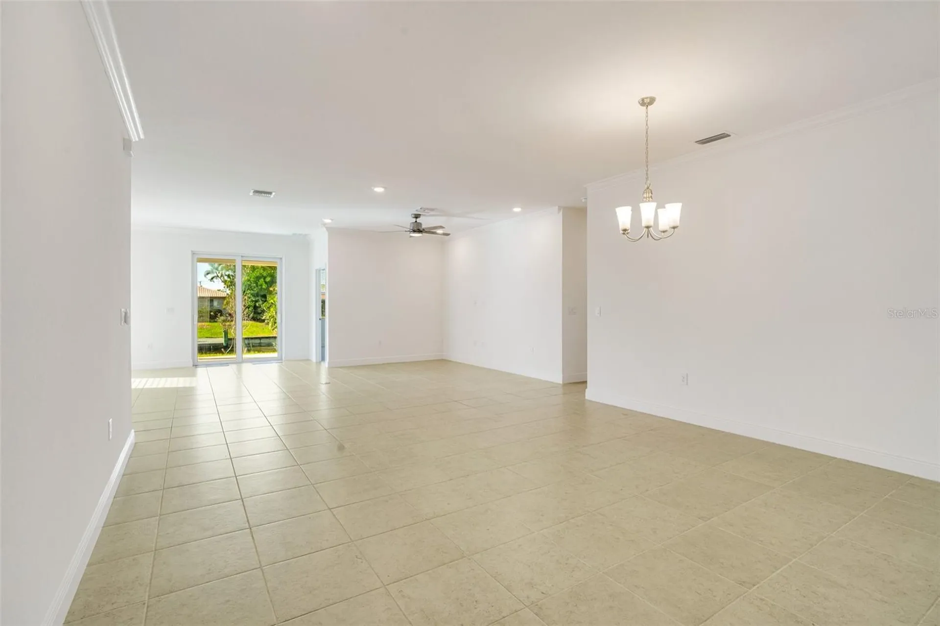 1452 SE 13th Terrace Cape Coral FL 33990
